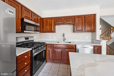 713 Waterway Ct, Quakertown, PA 18951 - photo 3