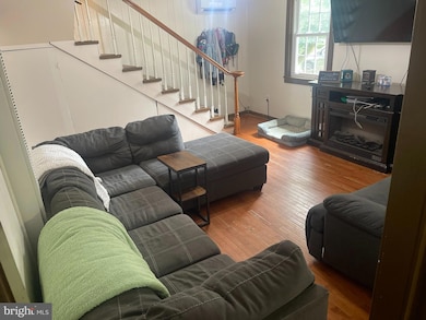 114 4th Ave, Halethorpe, MD 21227 - photo 3