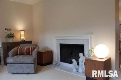 4343 Royal Oaks Dr, Davenport, IA 52806 - photo 3