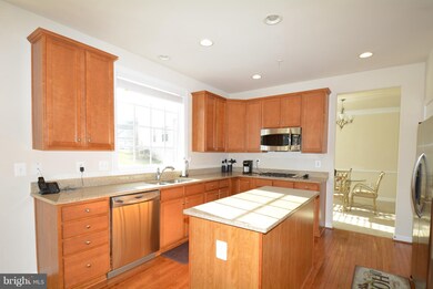 15303 Doralshire Ct, Upper Marlboro, MD 20772 - photo 7