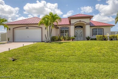 Mediterranean / spanish-style home featuring a sta