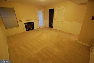 21201 Owls Nest Cir, Germantown, MD 20876 - photo 5