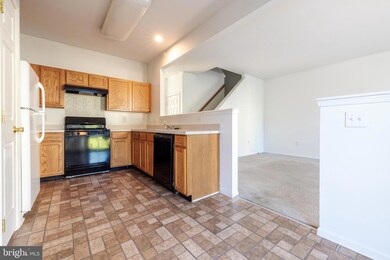 161 Rittenhouse Dr, Woodbury, NJ 08096 - photo 5