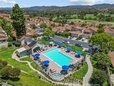 808 Links View Dr, Simi Valley, CA 93065 - photo 6