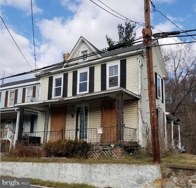 242 Knoxville Rd, Knoxville, MD 21758 - photo 4