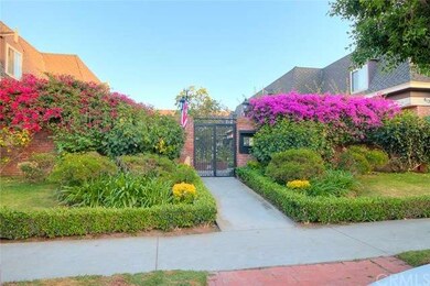 PRIVATE GATED COMPLEX WITH ONLY 14 UNITS