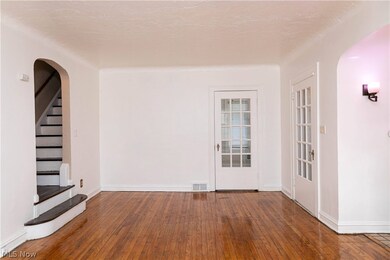 3508 Antisdale Ave, Cleveland Heights, OH 44118 - photo 4