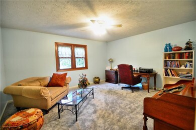 942 Buds Ct, Franklin, IN 46131 - photo 7