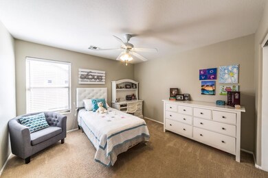 king Bedroom2