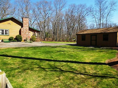 56 Parmenter Ln, North Attleboro, MA 02760 - photo 4