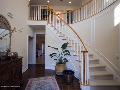 002_FOYER