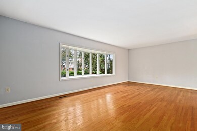 7939 Edgewood Farm Rd, Frederick, MD 21702 - photo 5