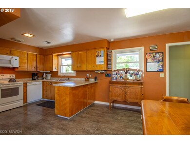 3285 Western Dr, Eugene, OR 97401 - photo 5