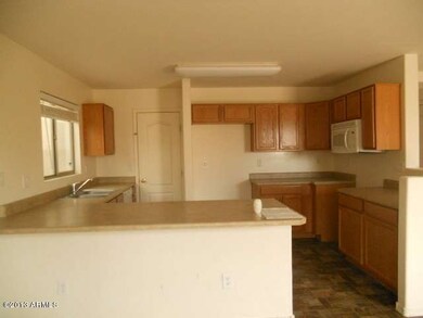 023-343834 - Kitchen 2