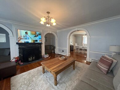 183 Washington St unit 1, Marblehead, MA 01945 - photo 3