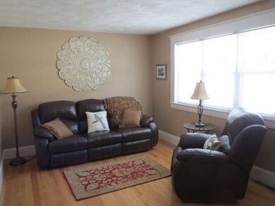 1-2 Treetop Ln, Kingston, MA 02364 - photo 2