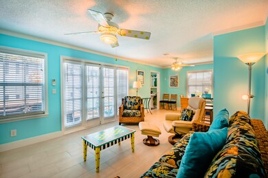 921-CENTER-STREET-ESPERANZE-SUITE--1