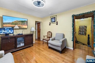 103 Virginia Ave, Jersey City, NJ 07304 - photo 6