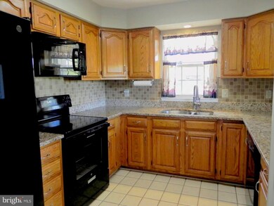 14115 Winding Ridge Ln, Centreville, VA 20121 - photo 6