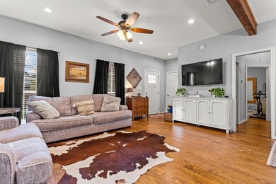 100 Gregg St, Mount Vernon, TX 75457 - photo 6