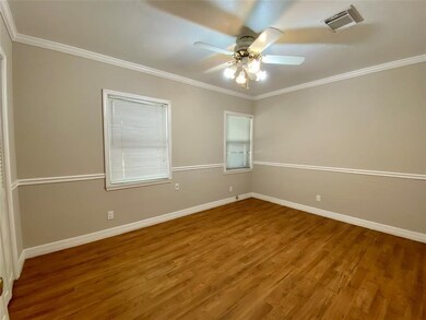 939 W 43rd St, Houston, TX 77018 - photo 7