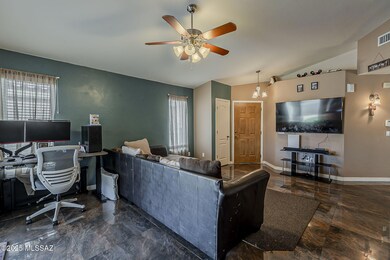6646 E Splendid Ln, Tucson, AZ 85756 - photo 4