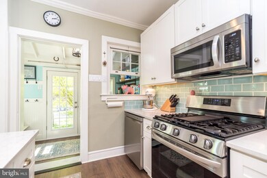 102 N Towamencin Ave, Lansdale, PA 19446 - photo 6