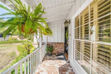 21810 Dumetz Rd, Woodland Hills, CA 91364 - photo 3