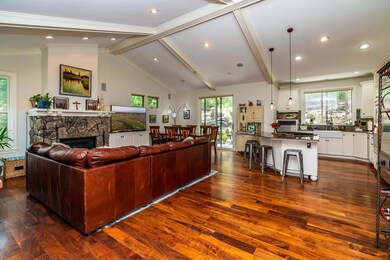 19321 Brookside Way, Bend-19