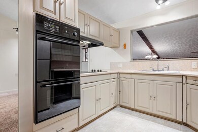 122 Ridgewood Dr, Fredericksburg, TX 78624 - photo 4