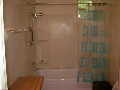 602 Playground Rd, Archdale, NC 27263 - photo 6