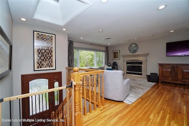 152 Jansen St, Staten Island, NY 10312 - photo 4