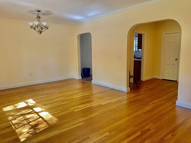 112 Sewall Ave unit 1, Brookline, MA 02446 - photo 3