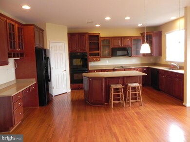 221 Kemper Ct, Stephenson, VA 22656 - photo 2