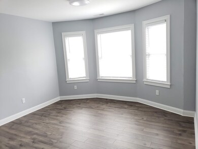 121 W Adams St unit 1, Somerville, MA 02144 - photo 2