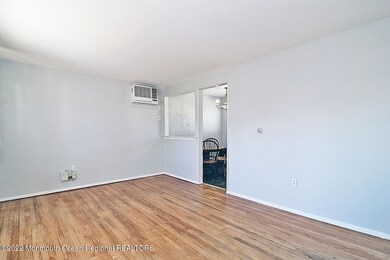 19 Arlene Ct, Toms River, NJ 08755 - photo 5