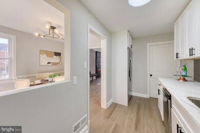 4353 Eldone Rd, Baltimore, MD 21229 - photo 6