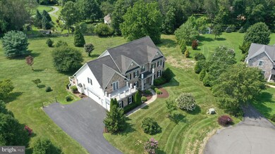 35669 Kelsey Hill Ct, Round Hill, VA 20141 - photo 2