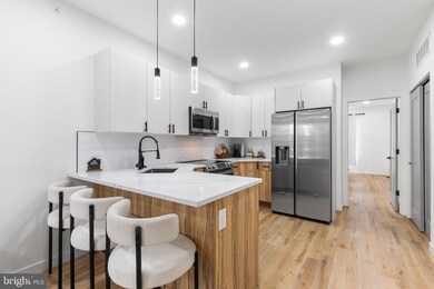 647 N 41st St unit C, Philadelphia, PA 19104 - photo 4