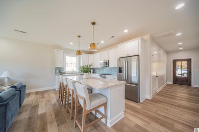 790 Eagle Rest Dr unit 1-A, Grand Rivers, KY 42045 - photo 6