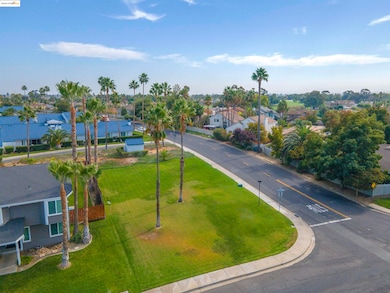 1609 Willow Lake Rd, Discovery Bay, CA 94505 - photo 7