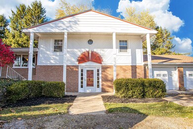 140 Hillcrest Dr, Circleville, OH 43113 - photo 2