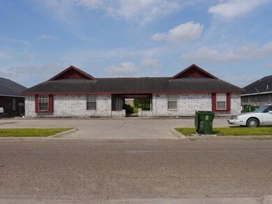 408 Date Palm Ave, Donna, TX 78537 - photo 4