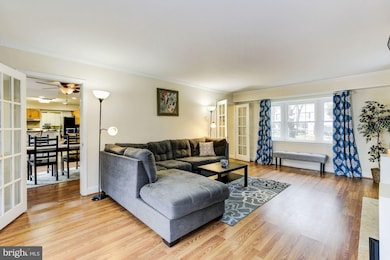 12907 Bentley Ln, Bowie, MD 20715 - photo 5