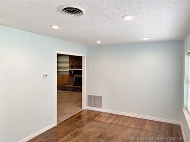 1111 S 14th St, McAlester, OK 74501 - photo 3