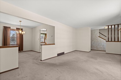 214 S Regis Rd, Saukville, WI 53080 - photo 4