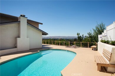 22641 Crespi St, Woodland Hills, CA 91364 - photo 3