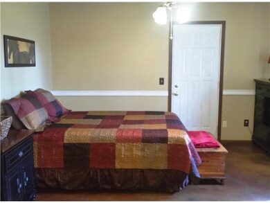 1321 Winding Creek Ct, Moore, OK 73160 - photo 7