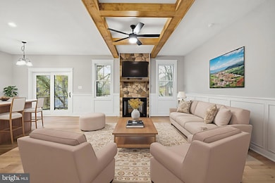 1023 Putnam St, Harpers Ferry, WV 25425 - photo 3