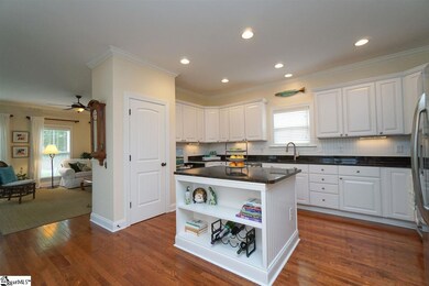 202 Ridenour Ave, Greenville, SC 29617 - photo 7